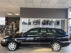 Bild des Angebotes Volvo V40 Kombi 1.8 Classic Limited Edition Leder AHK