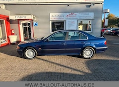 Bild des Angebotes BMW 528 i*1.HAND*KLIMA*LEDER*TEMP*GSD*AHK*TÜV 06-25*