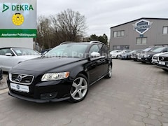 Bild des Angebotes Volvo V50 D3 R-Design Pro Edition 5Zylinder/S-Heft/TOP
