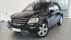 Bild des Angebotes Mercedes-Benz ML 300 CDI 4Matic*Bi-Xenon*AHK*NAVI*SHZ*8Fach