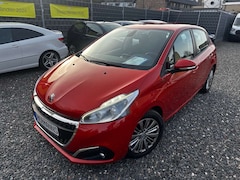 Bild des Angebotes Peugeot 208 Signature *1.HAND / SCHECKHEFTGEPFLEGT*