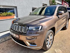 Bild des Angebotes Jeep Grand Cherokee 3.0 CRD Summit*PANO*KAM*ABST*GARANTIE*VOLL*