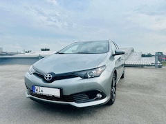 Bild des Angebotes Toyota Auris 1.8 VVT-i Hybrid Automatik Touring Team D