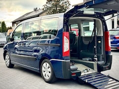 Bild des Angebotes Citroen Jumpy Behindertengerecht-Rampe'8-Sitze'
