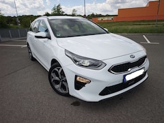Bild des Angebotes Kia Ceed / cee'd 1.6 CRDi DCT Platinum Edition NEUER MOTOR