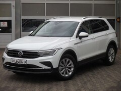 Bild des Angebotes VW Tiguan 1.5 TSI DSG Life|AHK|NAVI|5JGAR|SHZ|LED
