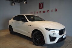 Bild des Angebotes Maserati Levante S Q4 Modena-Facelift-Panorama-U-frei-