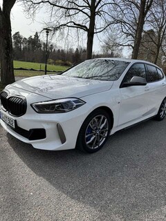 Bild des Angebotes BMW 135 M135i xDrive Edition Colorvision