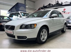 Volvo S40 Lim. 1.8 Summum Xenon,leder,Navi,GSD,BLIS...