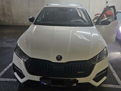 Bild des Angebotes Skoda Octavia Octavia Combi 2.0 TSI DSG RS