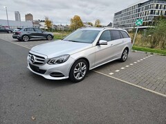 Bild des Angebotes Mercedes-Benz E 220 Leder LED Navi E6 Tüv COC Park/Totwinkel Assist