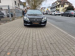 Bild des Angebotes Mercedes-Benz E 220 BlueTEC T AVANTGARDE Automatik,Nav,PDC,SSD