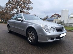 Bild des Angebotes Mercedes-Benz E 240 Mercedes E240,Automatik,Lim,TÜV 01,26 Orig Km
