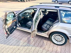 Bild des Angebotes BMW 520 520i touring
