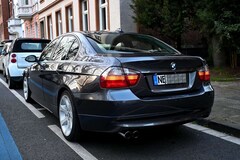 Bild des Angebotes BMW 330 330i Aut.