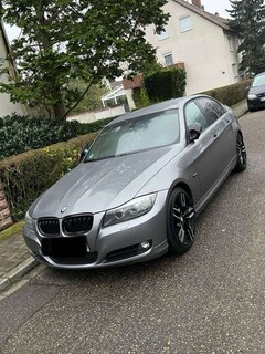 Bild des Angebotes BMW 320 320d
