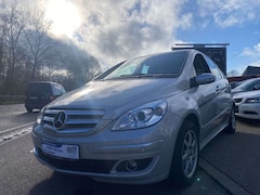 Bild des Angebotes Mercedes-Benz B 180 CDI*AUTOMATIK*TEILLEDER*NAVI*PDC