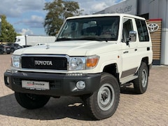 Bild des Angebotes Toyota Land Cruiser GRJ71