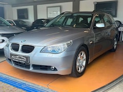 Bild des Angebotes BMW 520 d Touring Automatik Leder / Panorama / Navi