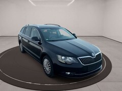 Bild des Angebotes Skoda Superb Combi Elegance Leder Navi Alu DSG