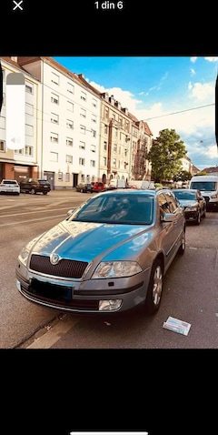 Bild des Angebotes Skoda Octavia Combi 1.6 FSI elegant