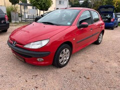 Bild des Angebotes Peugeot 206 1.4 Premium 75 AUTOMATIK TÜV NEU