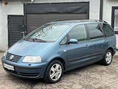 Bild des Angebotes VW Sharan 2.8 V6 Highline 6 Sitz 1 Hand