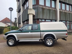 Bild des Angebotes Mitsubishi L200 Pick Up Magnum Club Cab Luftfederung-Standheizung