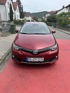 Bild des Angebotes Toyota Auris Hybrid Team D