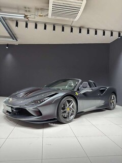 Bild des Angebotes Ferrari F8 Spider Carbon, Lift, RacingSeats, AFS