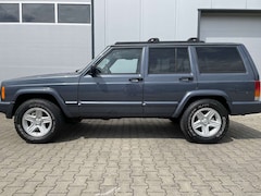Bild des Angebotes Jeep Cherokee 4.0 Limited