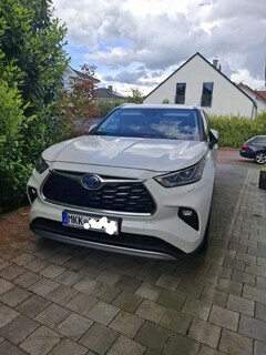 Bild des Angebotes Toyota Highlander 2.5 Hybrid Luxury
