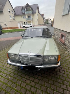 Bild des Angebotes Mercedes-Benz 280 W123 280E Automatik H-Kennzeichen