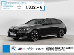 Bild des Angebotes BMW 550 e Touring xDrive M-Sport Pro PANO AHK HUD