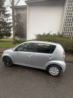 Bild des Angebotes Daihatsu Sirion 1.0