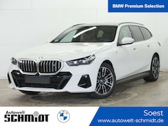 Bild des Angebotes BMW i5 xDrive40 Touring M Sportpaket Panorama AHK
