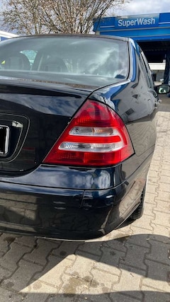 Bild des Angebotes Mercedes-Benz C 200 C 200 Kompressor (203.042)