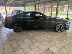 Mercedes-Benz CLS 350 AMG-LINE Park-Paket mit 360° Kamera Schiebedach