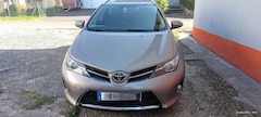 Bild des Angebotes Toyota Auris 2.0 D-4D Touring Sports Executive