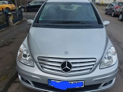Bild des Angebotes Mercedes-Benz 170 Rentner gepflegtes Auto Baujahr 2005 71747 km