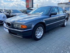 Bild des Angebotes BMW 728 i SCHIEBEDACH/ NAVI/ LEDER/ PDC