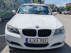 Bild des Angebotes BMW 318 318i Touring US 31