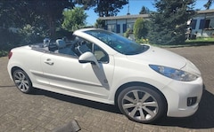 Bild des Angebotes Peugeot 207 207 CC 120 VTi Roland Garros