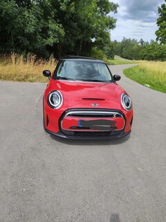 Bild des Angebotes MINI Cooper SE Classic Trim