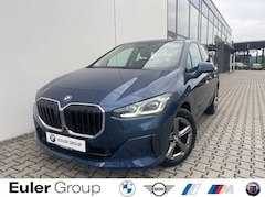 Bild des Angebotes BMW 216 Active Tourer i Sommer17'' Komf AdLED ParkAss+ HUD