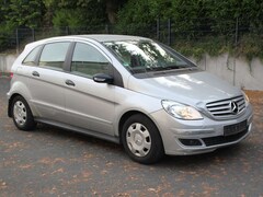 Bild des Angebotes Mercedes-Benz B 170 1. Hd, Autom, Ex-Rentner, Beulen u.a. LESEN!