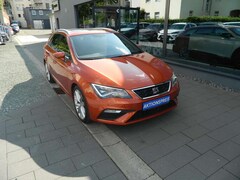 Bild des Angebotes SEAT Leon FR 2.0 TDI DSG AHZV/Sitzheiz/Navi/VollLED/PDC/Pano