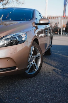 Bild des Angebotes Volvo V40 Cross Country D3 Momentum
