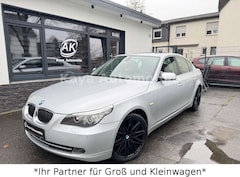 Bild des Angebotes BMW 523 i LCI Shz Leder Alufelgen S-Heft Top Zustand