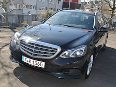 Bild des Angebotes Mercedes-Benz E 220 E-Klasse T-Modell Diesel T BlueTEC Elegance